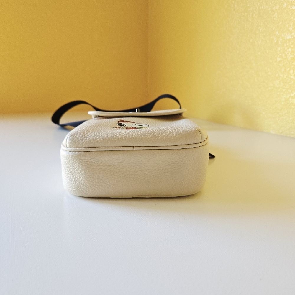 COACH CE613 X Peanuts Heritage Crossbody With Snoopy Motif Pebble Leather Bag - Picture 7 of 16